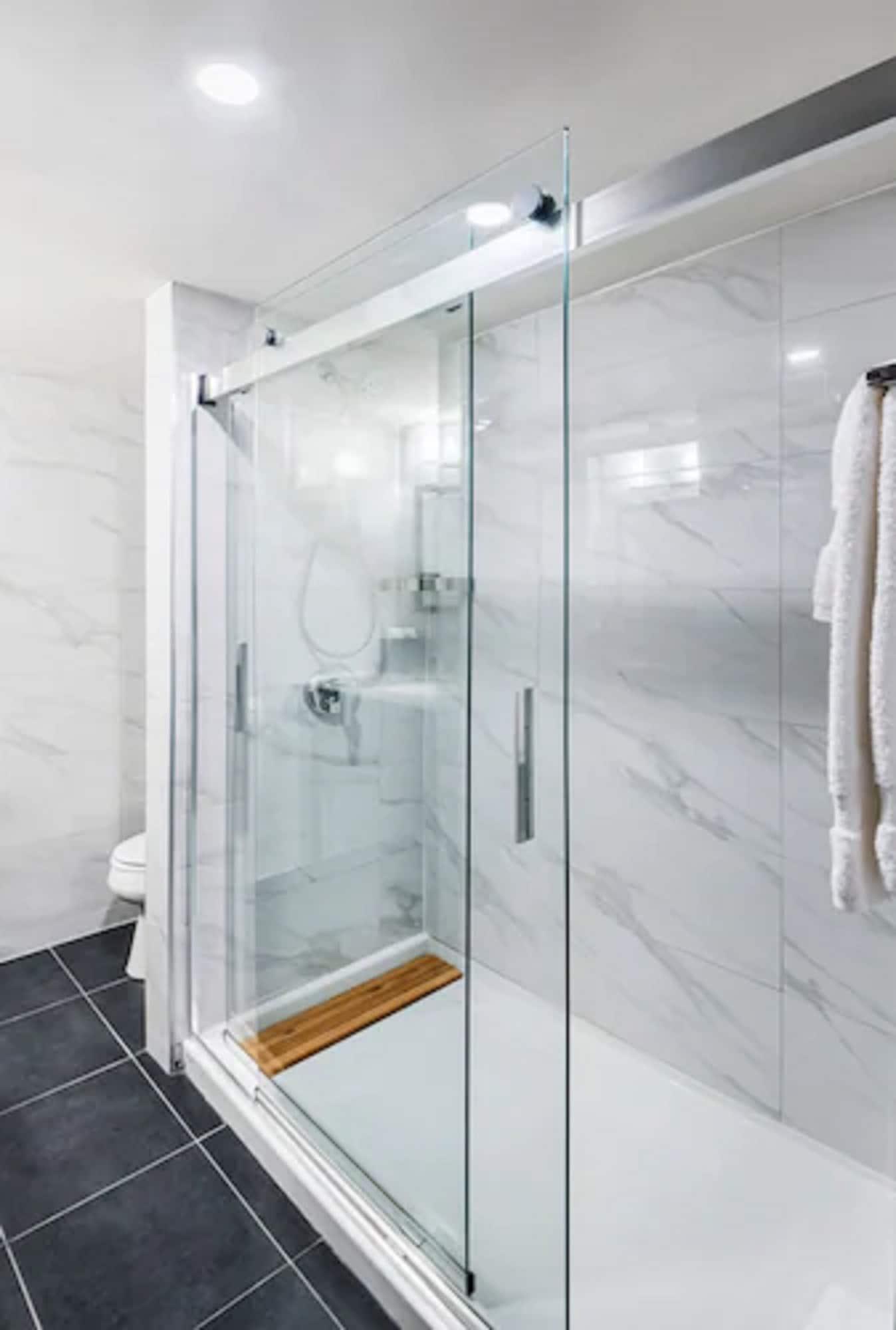 Ottawa Embassy Hotel & Suites Ngoại thất bức ảnh
