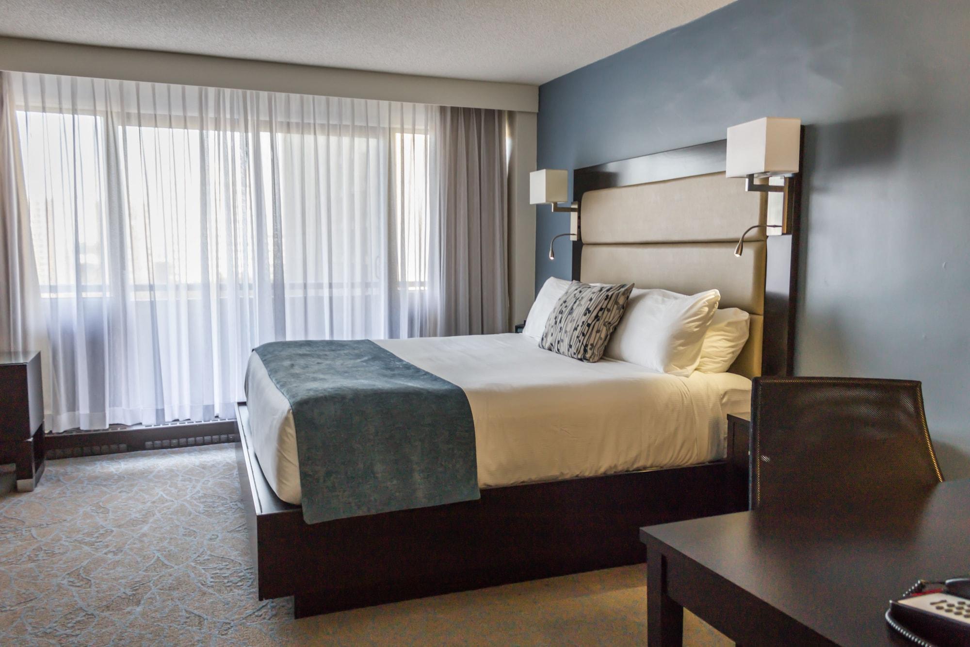 Ottawa Embassy Hotel & Suites Ngoại thất bức ảnh