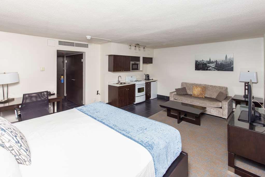 Ottawa Embassy Hotel & Suites Phòng bức ảnh
