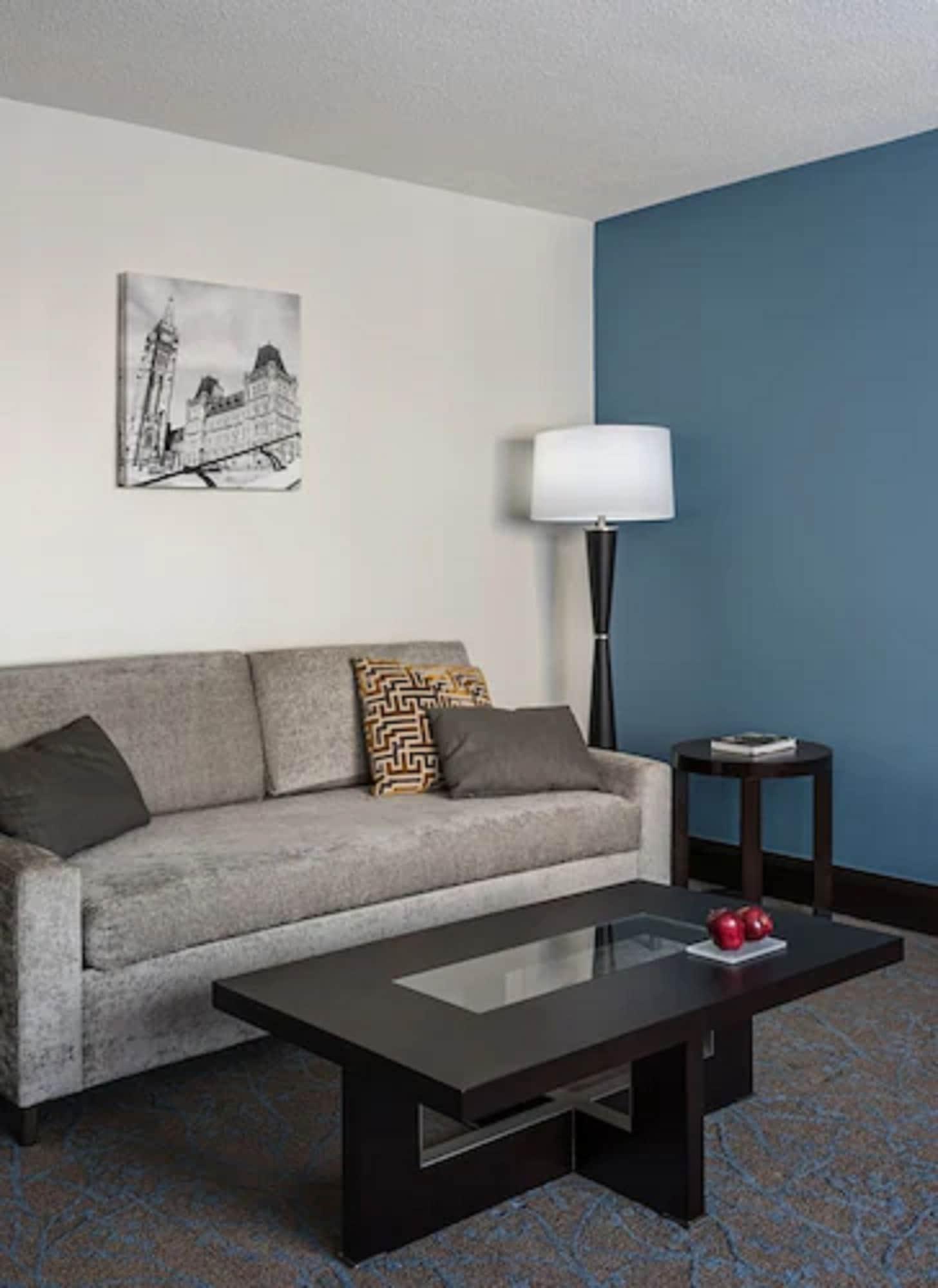 Ottawa Embassy Hotel & Suites Ngoại thất bức ảnh
