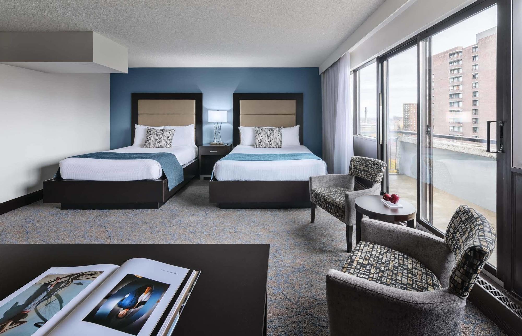 Ottawa Embassy Hotel & Suites Ngoại thất bức ảnh
