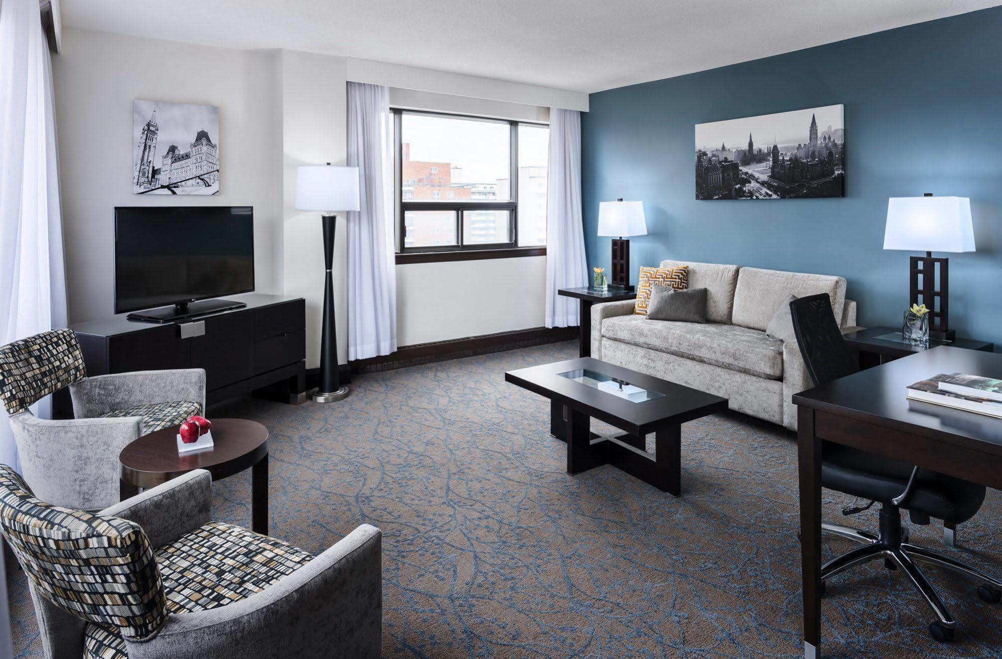 Ottawa Embassy Hotel & Suites Ngoại thất bức ảnh