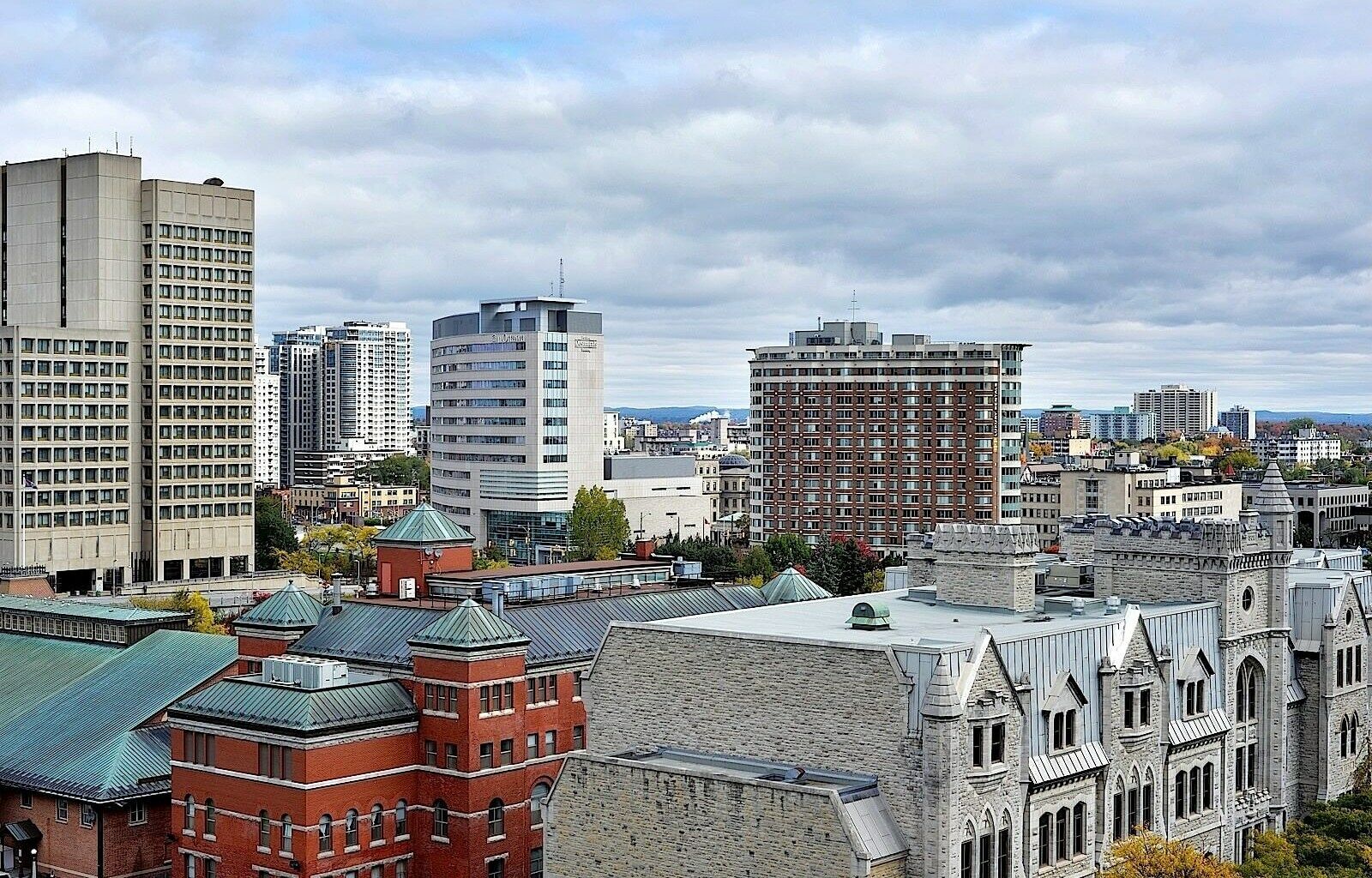 Ottawa Embassy Hotel & Suites Ngoại thất bức ảnh