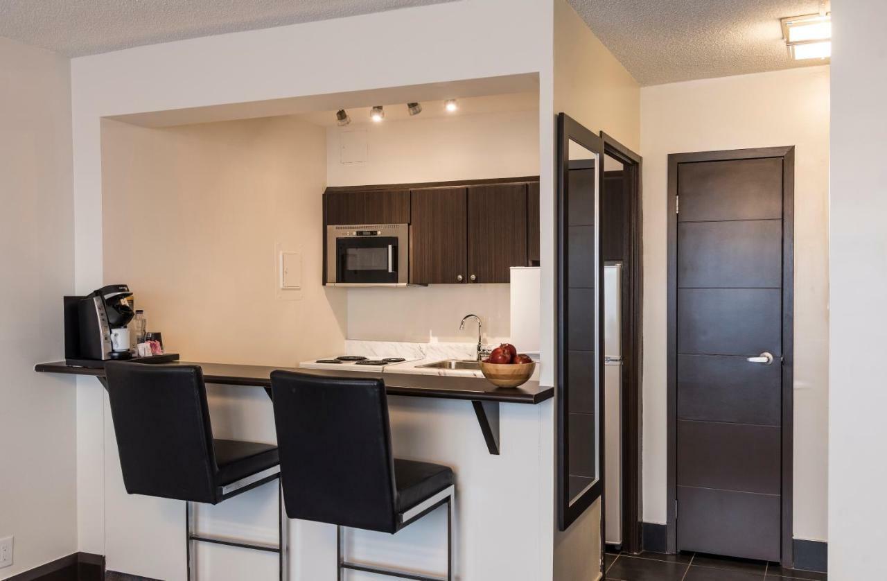 Ottawa Embassy Hotel & Suites Ngoại thất bức ảnh
